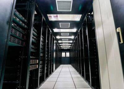 三才共濟，智創未來 從網絡信息技術開發到年入三百萬的創業傳奇